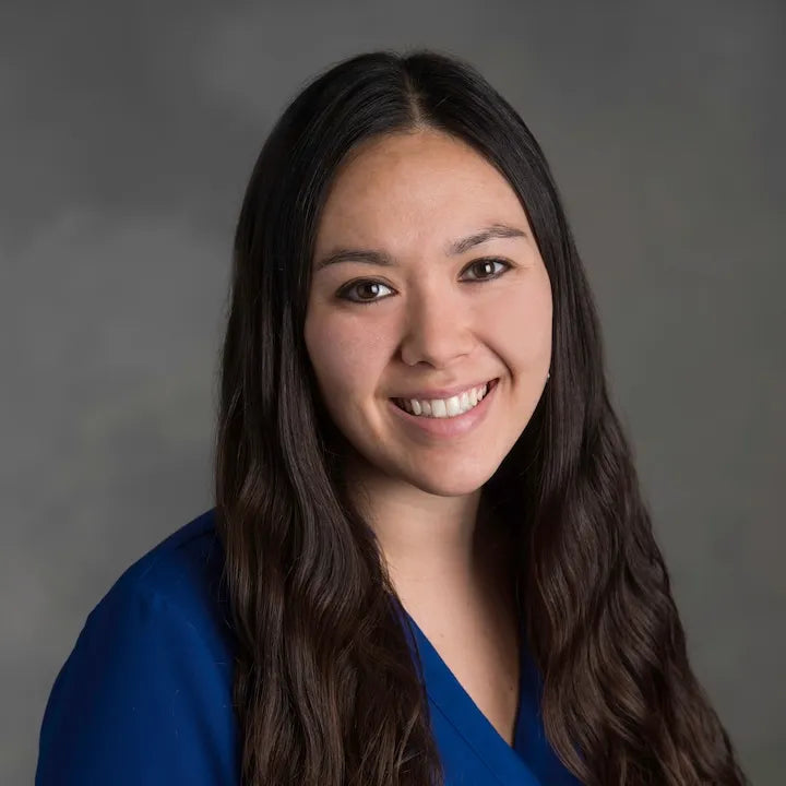 Dr. Hanae Armitage sharing the benefits of red light therapy for health and wellness